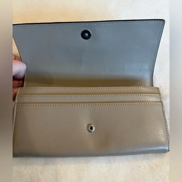 Fendi Taupe Leather Wallet - Picture 9 of 12